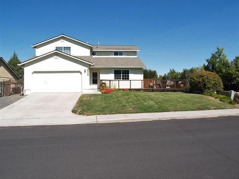 20760 Liberty Ln, Bend, OR 97701 photo 2