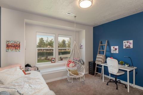 64615 Hunnell Rd, Bend, OR 97703 photo 17
