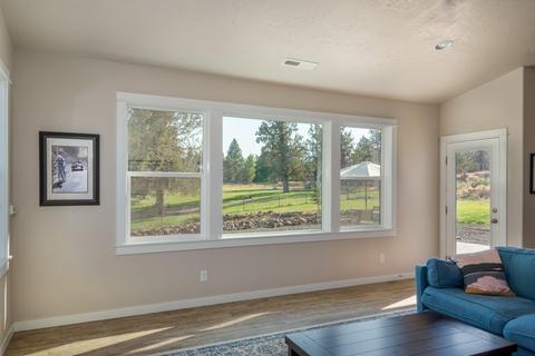 64615 Hunnell Rd, Bend, OR 97703 photo 7