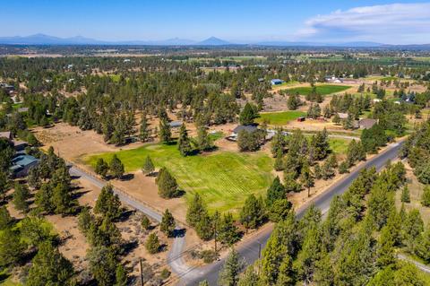 64615 Hunnell Rd, Bend, OR 97703 photo 40