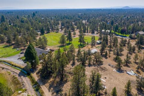 64615 Hunnell Rd, Bend, OR 97703 photo 32
