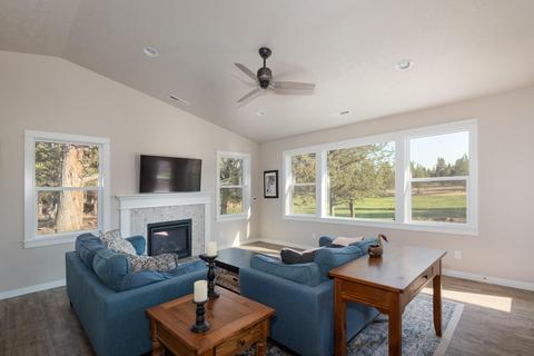 64615 Hunnell Rd, Bend, OR 97703 photo 6