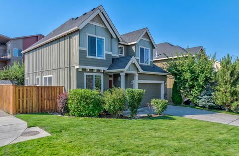 2764 NE Sedalia Loop, Bend, OR 97701 photo 2