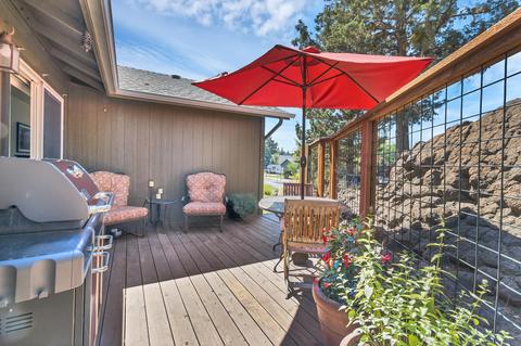 2014 NE Jackson Ave, Bend, OR 97701 photo 9