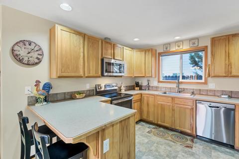 2014 NE Jackson Ave, Bend, OR 97701 photo 5