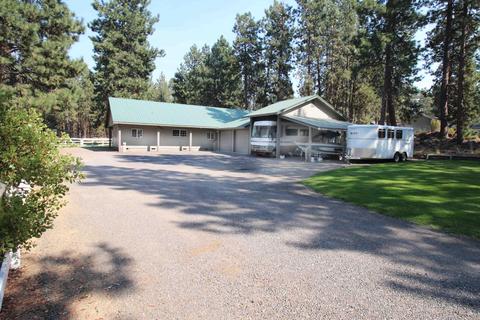 60076 Turquoise Rd, Bend, OR 97702 photo 2