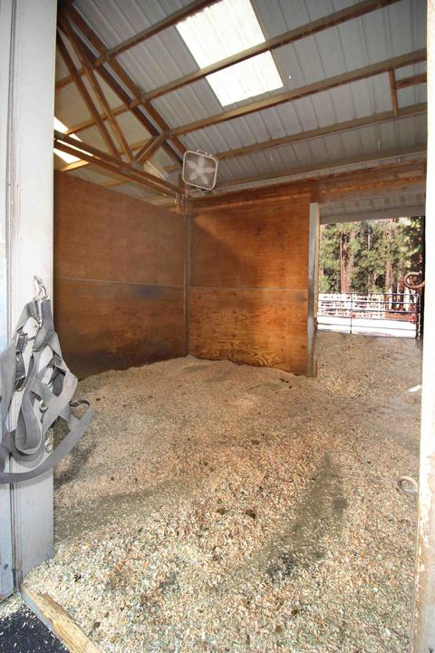 60076 Turquoise Rd, Bend, OR 97702 photo 8