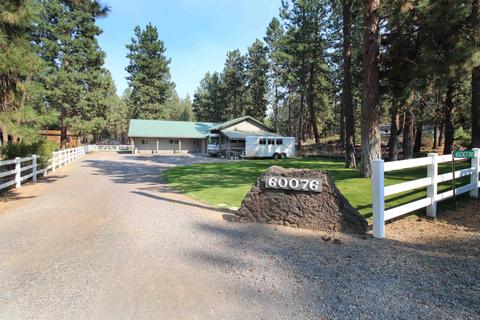 60076 Turquoise Rd, Bend, OR 97702 photo 1