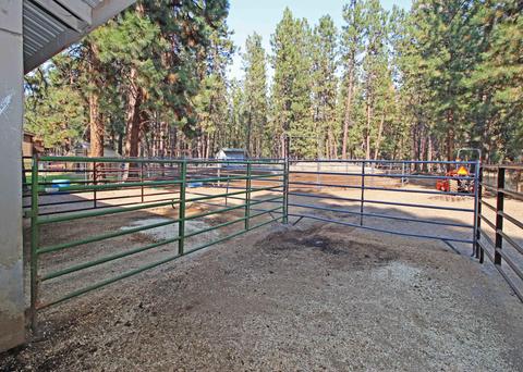 60076 Turquoise Rd, Bend, OR 97702 photo 10