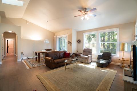 61433 Davis Lake Loop, Bend, OR 97702 photo 3