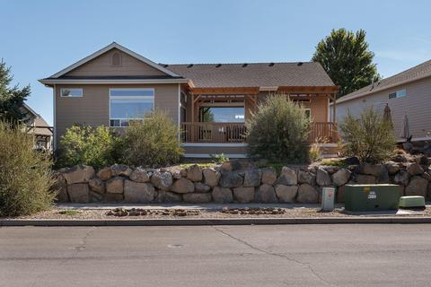 63459 Phoenix Way, Bend, OR 97701 photo 2