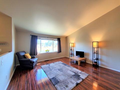 63280 Ridgefield Dr, Bend, OR 97701 photo 4