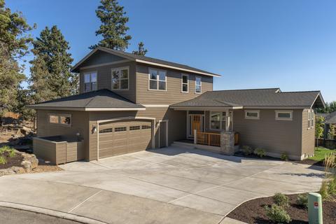 63102 Pikes Ct, Bend, OR 97701 photo 2