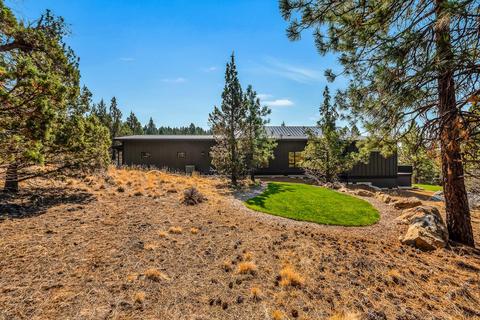 2624 NW Sample Ct, Bend, OR 97703 photo 49