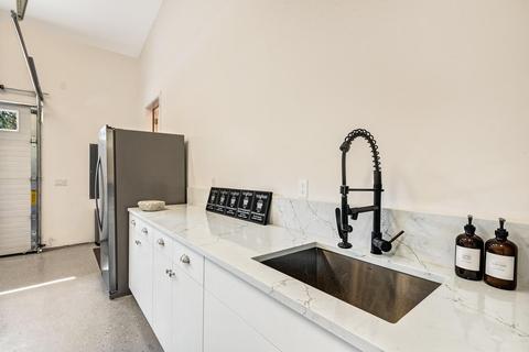 2624 NW Sample Ct, Bend, OR 97703 photo 43