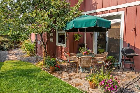 60878 Garrison Dr, Bend, OR 97702 photo 18