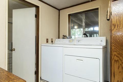 1450 Summit Loop, Grants Pass, OR 97527 photo 17