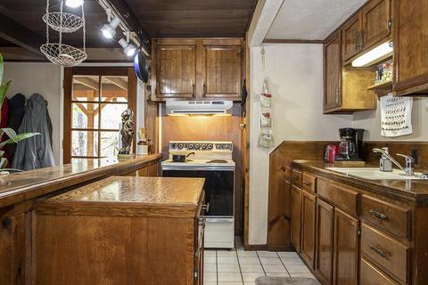 1450 Summit Loop, Grants Pass, OR 97527 photo 6