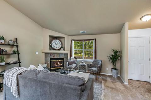 20653 Daisy Ln, Bend, OR 97702 photo 8