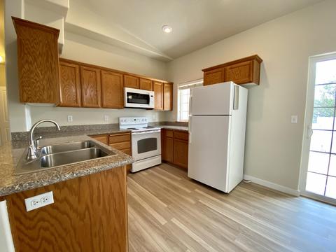 26 Dianne Way, Eagle Point, OR 97524 photo 5
