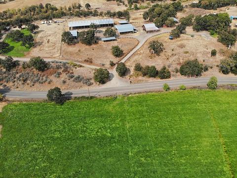 4685 Brownsboro Hwy, Eagle Point, OR 97524 photo 9