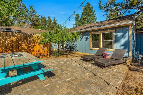 545 NE Irving Ave, Bend, OR 97701 photo 23