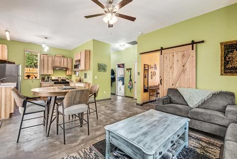 545 NE Irving Ave, Bend, OR 97701 photo 32