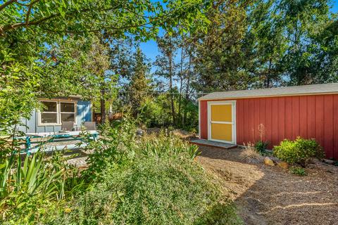 545 NE Irving Ave, Bend, OR 97701 photo 22