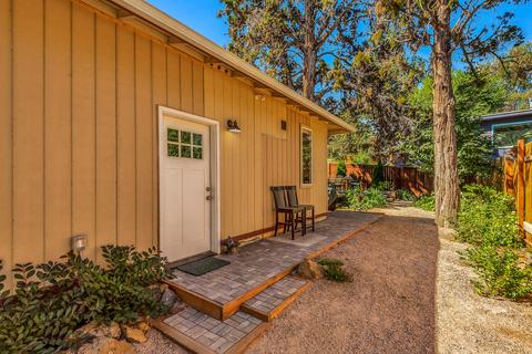 545 NE Irving Ave, Bend, OR 97701 photo 30