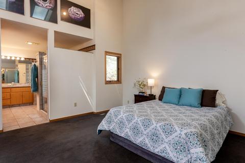 17864 Crag Ln, Sunriver, OR 97707 photo 12