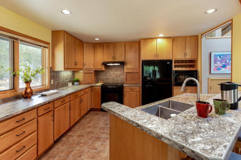 17864 Crag Ln, Sunriver, OR 97707 photo 5