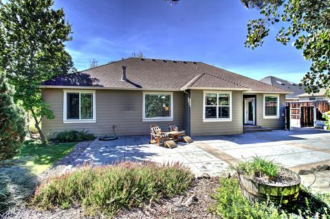 21 Blackstone Ct, Eagle Point, OR 97524 photo 29