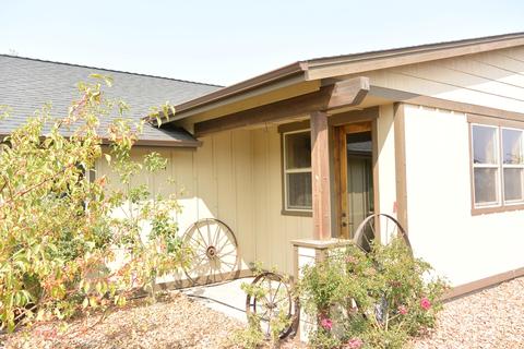 20761 Kilbourne Loop, Bend, OR 97701 photo 3