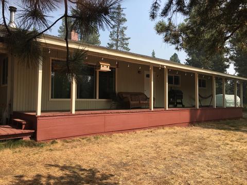 51636 Pine Loop Dr, La Pine, OR 97739 photo 2