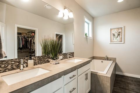 63166 NE Iner Loop, Bend, OR 97701 photo 18