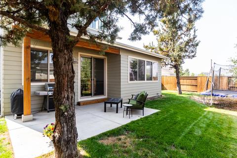 63166 NE Iner Loop, Bend, OR 97701 photo 25