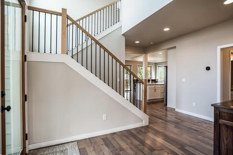 63166 NE Iner Loop, Bend, OR 97701 photo 7