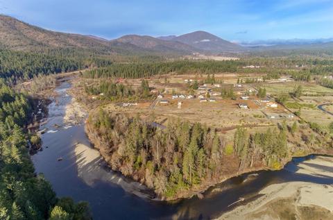 237 Pomeroy View Dr, Cave Junction, OR 97523 photo 1