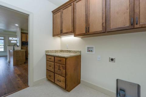 458 Eagle Rock Dr, Central Point, OR 97502 photo 12