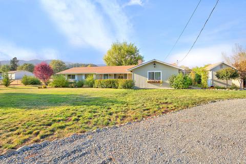 730 Meadow View Dr, Williams, OR 97544 photo 2