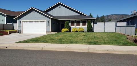 274 Gamay Dr, Cave Junction, OR 97523 photo 1
