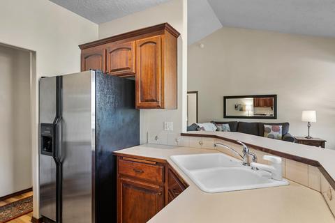 20930 Crystal Ct, Bend, OR 97701 photo 9