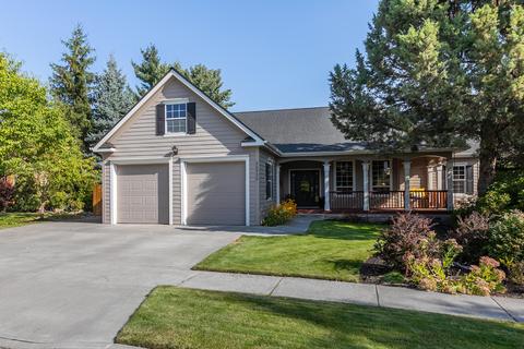 20930 Crystal Ct, Bend, OR 97701 photo 1
