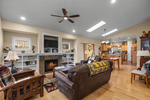 20272 Halfway Rd, Bend, OR 97703 photo 4