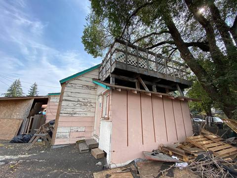 210 SE Davis Ave, Bend, OR 97702 photo 27