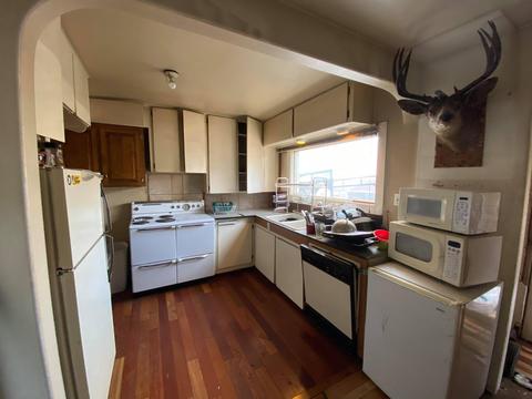 210 SE Davis Ave, Bend, OR 97702 photo 12