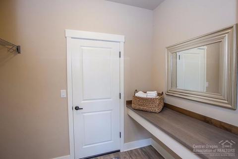 60476 Hedgewood Ln, Bend, OR 97702 photo 18