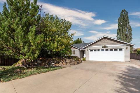 63476 Phoenix Way, Bend, OR 97701 photo 27