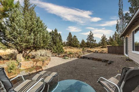 63476 Phoenix Way, Bend, OR 97701 photo 25