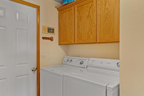 63476 Phoenix Way, Bend, OR 97701 photo 13